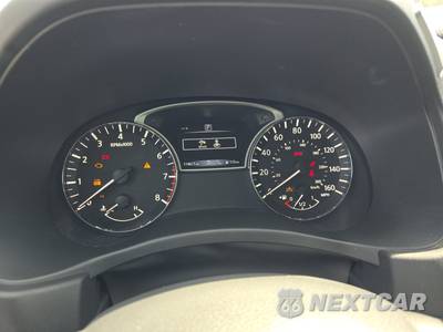 2018 Nissan Pathfinder SL - zdjęcie 12 z 23 - miniatura