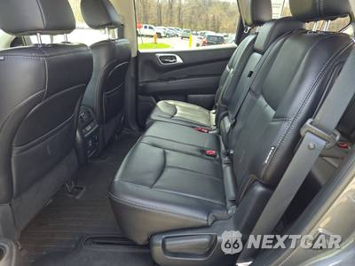 2018 Nissan Pathfinder SL - zdjęcie 13 z 23 - miniatura