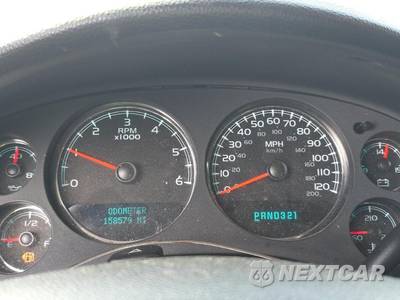 2008 GMC Yukon 1500 SLT 4SB - zdjęcie 17 z 28 - miniatura