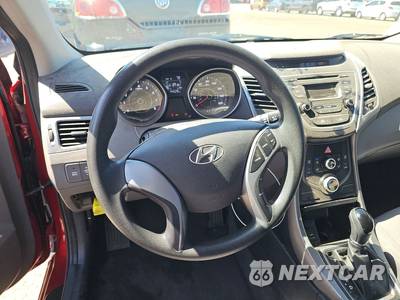 2016 Hyundai Elantra SE Sedan - zdjęcie 10 z 31 - miniatura