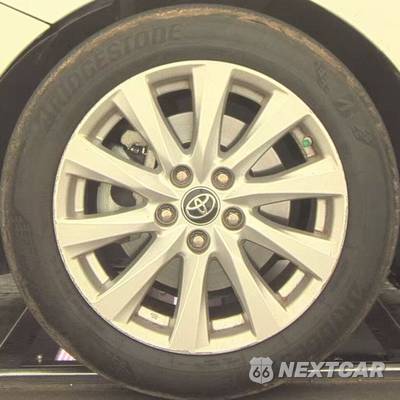 2018 Toyota Camry LE - zdjęcie 26 z 29 - miniatura