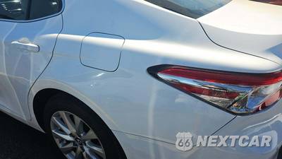 2018 Toyota Camry LE - zdjęcie 23 z 29 - miniatura