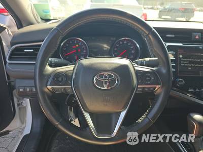 2020 Toyota Camry XSE - zdjęcie 10 z 19 - miniatura