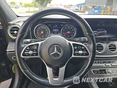 2020 Mercedes-Benz E 350 Sedan - zdjęcie 10 z 32 - miniatura