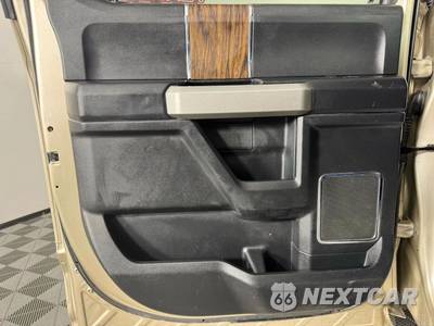 2018 Ford F-150 Lariat Crew Cab Short Bed - zdjęcie 45 z 50 - miniatura