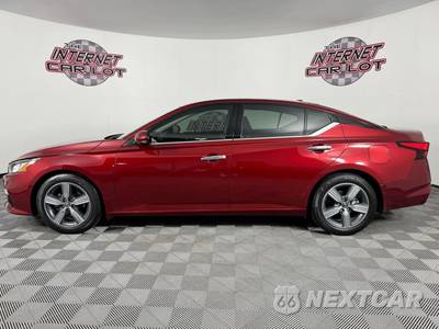 2021 Nissan Altima 2.5 SL Sedan 4D - zdjęcie 4 z 48 - miniatura