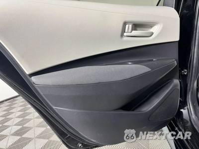 2025 Toyota Corolla Hybrid LE Sedan - zdjęcie 36 z 41 - miniatura