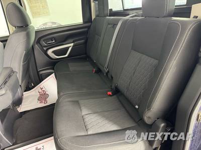 2019 Nissan Titan SV Pickup 4D 5 1/2 ft - zdjęcie 25 z 43 - miniatura