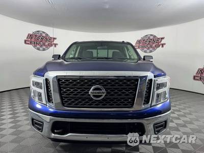 2019 Nissan Titan SV Pickup 4D 5 1/2 ft - zdjęcie 2 z 43 - miniatura