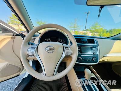 2016 Nissan Altima 2.5 S - zdjęcie 16 z 20 - miniatura