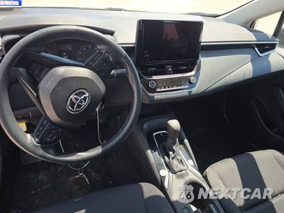 2025 Toyota Corolla LE Sedan - zdjęcie 11 z 17 - miniatura