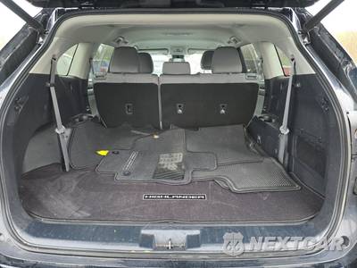 2023 Toyota Highlander LE - zdjęcie 17 z 31 - miniatura