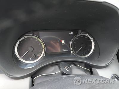 2023 Toyota Highlander LE - zdjęcie 12 z 31 - miniatura