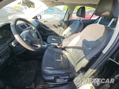 2011 Volkswagen Jetta Comfortline - zdjęcie 7 z 34 - miniatura