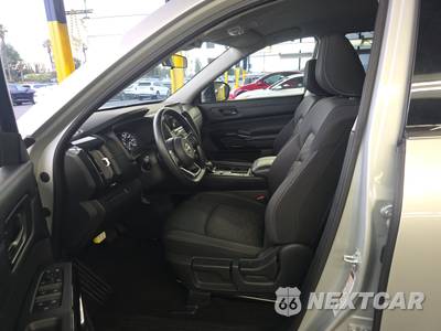 2024 Nissan Pathfinder S - zdjęcie 7 z 28 - miniatura