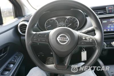 2025 Nissan Versa S - zdjęcie 33 z 41 - miniatura