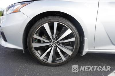 2020 Nissan Altima SR - zdjęcie 41 z 44 - miniatura