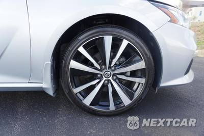 2020 Nissan Altima SR - zdjęcie 44 z 44 - miniatura