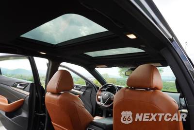 2019 Nissan Maxima Platinum - zdjęcie 27 z 42 - miniatura