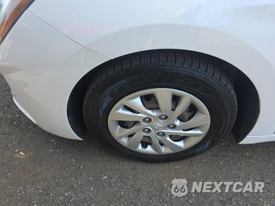 2020 Hyundai Elantra SE Sedan - zdjęcie 8 z 23 - miniatura