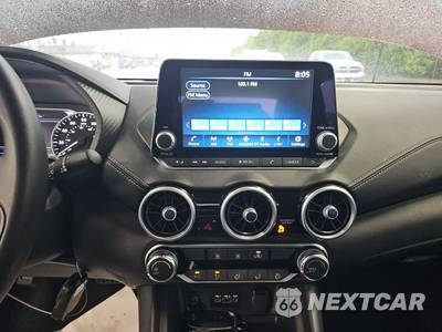 2025 Nissan Sentra SV - zdjęcie 17 z 27 - miniatura