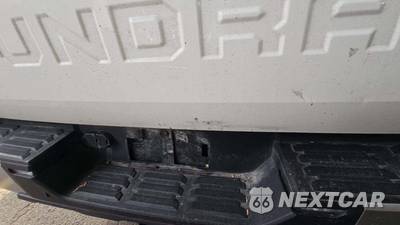 2023 Toyota Tundra Hybrid Limited Crew Cab Short Bed - zdjęcie 8 z 16 - miniatura
