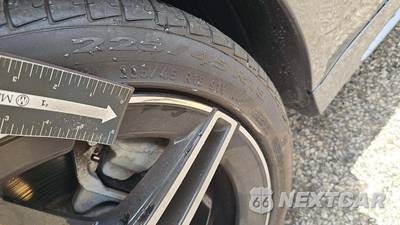 2021 Mercedes-Benz C 300 4MATIC Sedan - zdjęcie 26 z 34 - miniatura