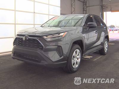 2025 Toyota RAV4 LE - zdjęcie 1 z 21 - miniatura