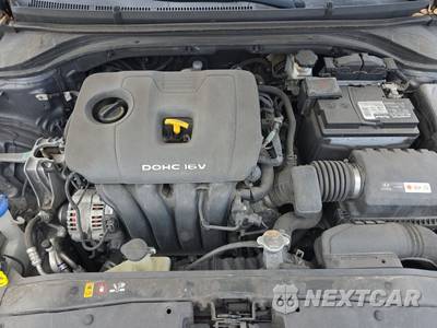 2018 Hyundai Elantra SE Sedan - zdjęcie 15 z 18 - miniatura