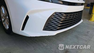 2025 Toyota Camry LE - zdjęcie 21 z 26 - miniatura