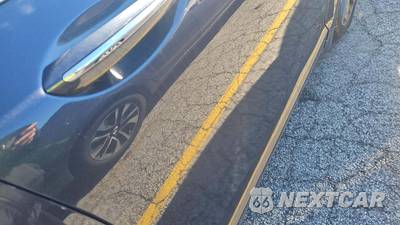 2013 Lincoln MKZ - zdjęcie 20 z 27 - miniatura