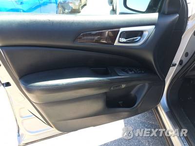 2014 Nissan Pathfinder Platinum - zdjęcie 9 z 44 - miniatura