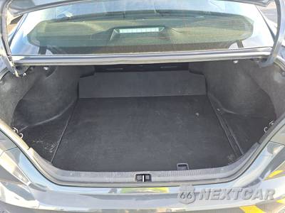 2025 Toyota Camry LE - zdjęcie 16 z 25 - miniatura