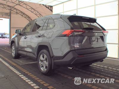 2025 Toyota RAV4 XLE - zdjęcie 6 z 22 - miniatura