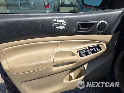 2015 Toyota Tacoma PreRunner Crew Cab Medium Bed - zdjęcie 9 z 55 - miniatura