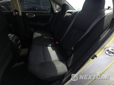 2016 Nissan Sentra SR - zdjęcie 13 z 41 - miniatura