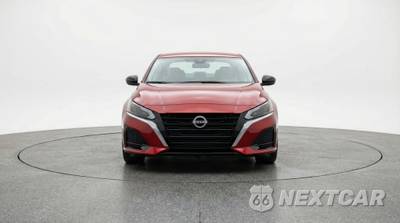 2025 Nissan Altima SV - zdjęcie 2 z 12 - miniatura
