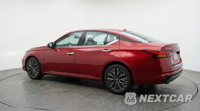 2025 Nissan Altima SV - zdjęcie 5 z 12 - miniatura