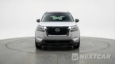 2025 Nissan Pathfinder SV - zdjęcie 2 z 12 - miniatura