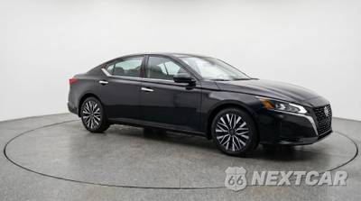 2025 Nissan Altima SV - zdjęcie 1 z 12 - miniatura