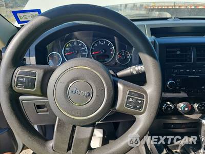 2012 Jeep Liberty Sport - zdjęcie 10 z 18 - miniatura