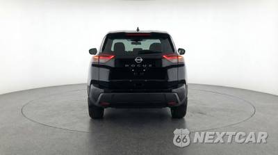 2025 Nissan Rogue SV - zdjęcie 6 z 12 - miniatura
