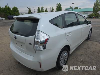 2012 Toyota Prius v Three - zdjęcie 4 z 21 - miniatura