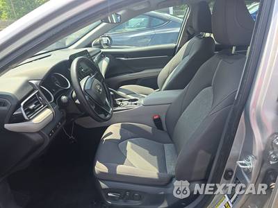 2022 Toyota Camry Hybrid LE - zdjęcie 7 z 24 - miniatura