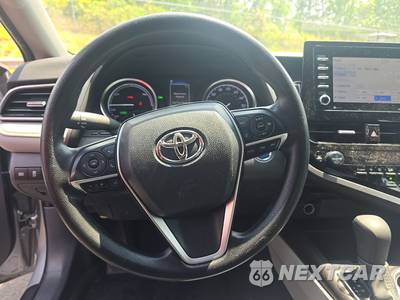 2022 Toyota Camry Hybrid LE - zdjęcie 10 z 24 - miniatura