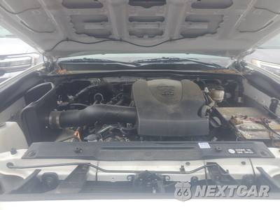 2018 Toyota Tacoma TRD Sport Crew Cab Medium Bed - zdjęcie 15 z 28 - miniatura