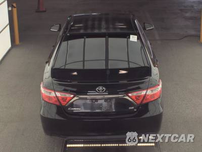 2017 Toyota Camry SE - zdjęcie 5 z 25 - miniatura