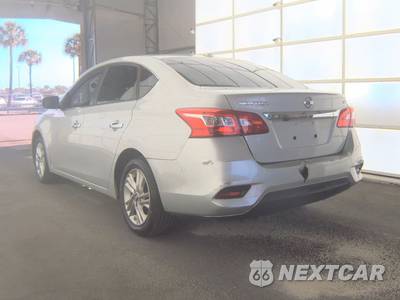 2018 Nissan Sentra SV - zdjęcie 6 z 29 - miniatura