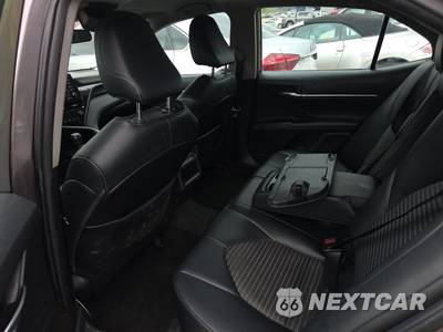 2021 Toyota Camry SE - zdjęcie 13 z 23 - miniatura