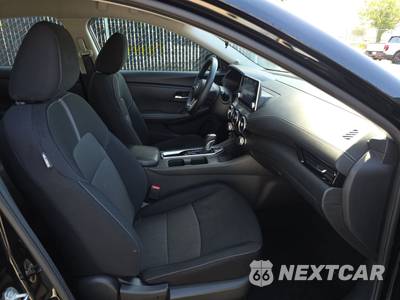 2024 Nissan Sentra SV - zdjęcie 8 z 34 - miniatura